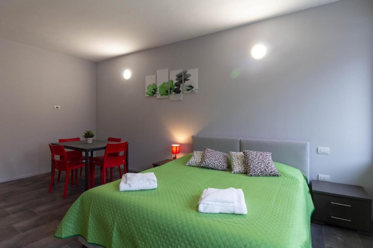 Lime Apartment - Affitti Brevi Italia Lecco Exterior photo